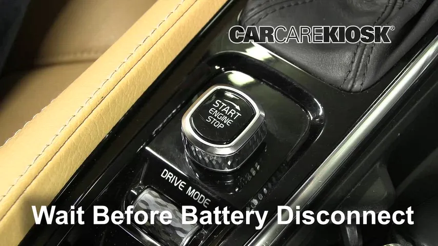 2018 Volvo XC90 T6 Momentum 2.0L 4 Cyl. Battery Replace